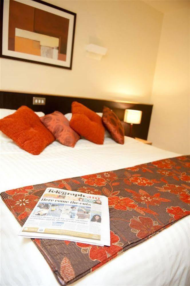 Strangford Arms Hotel Newtownards Esterno foto